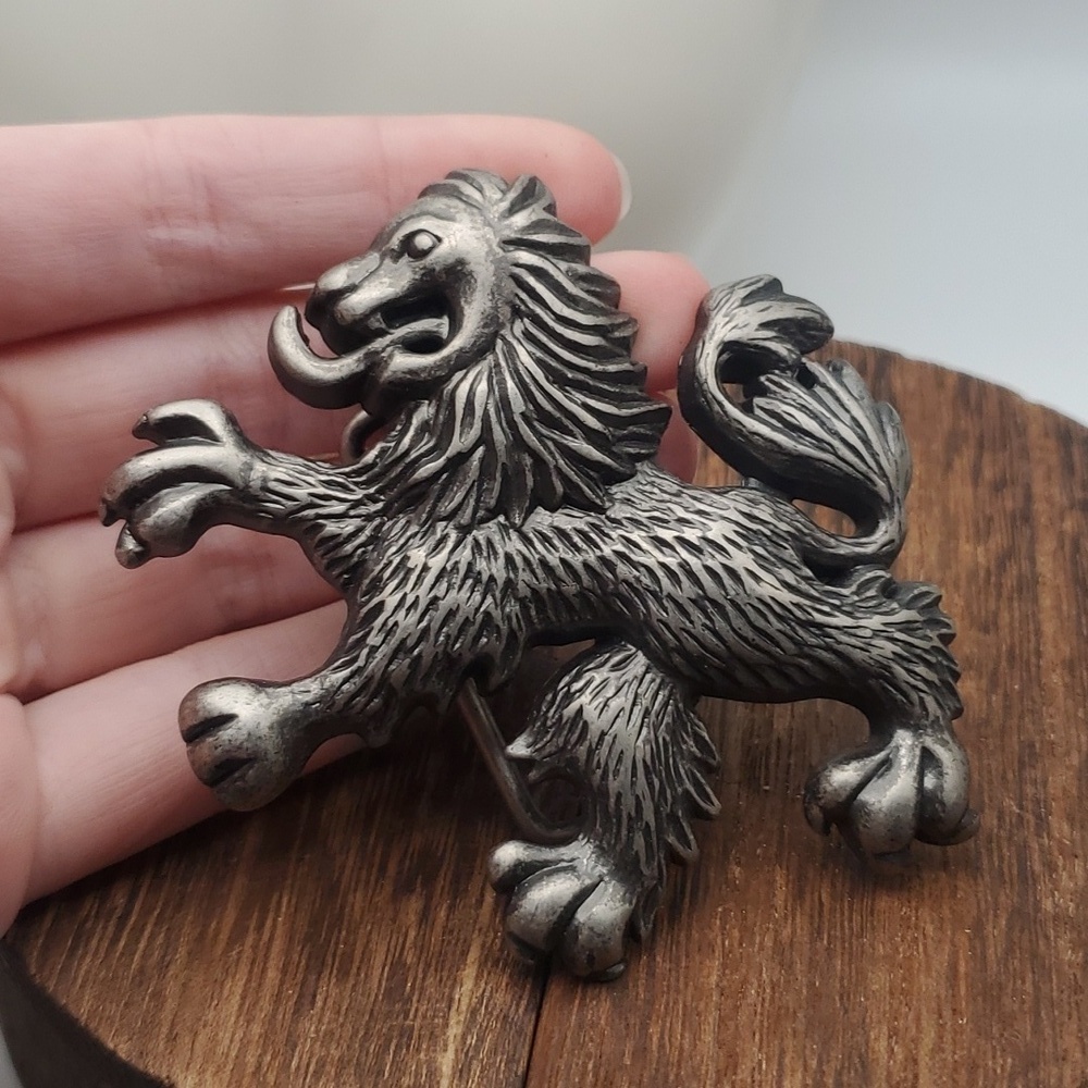 HEAVY sterling silver antique belt buckle demon lion midevial‎ conversation!
